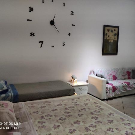 Casa L'Abbraccio Apartment Livorno Bagian luar foto